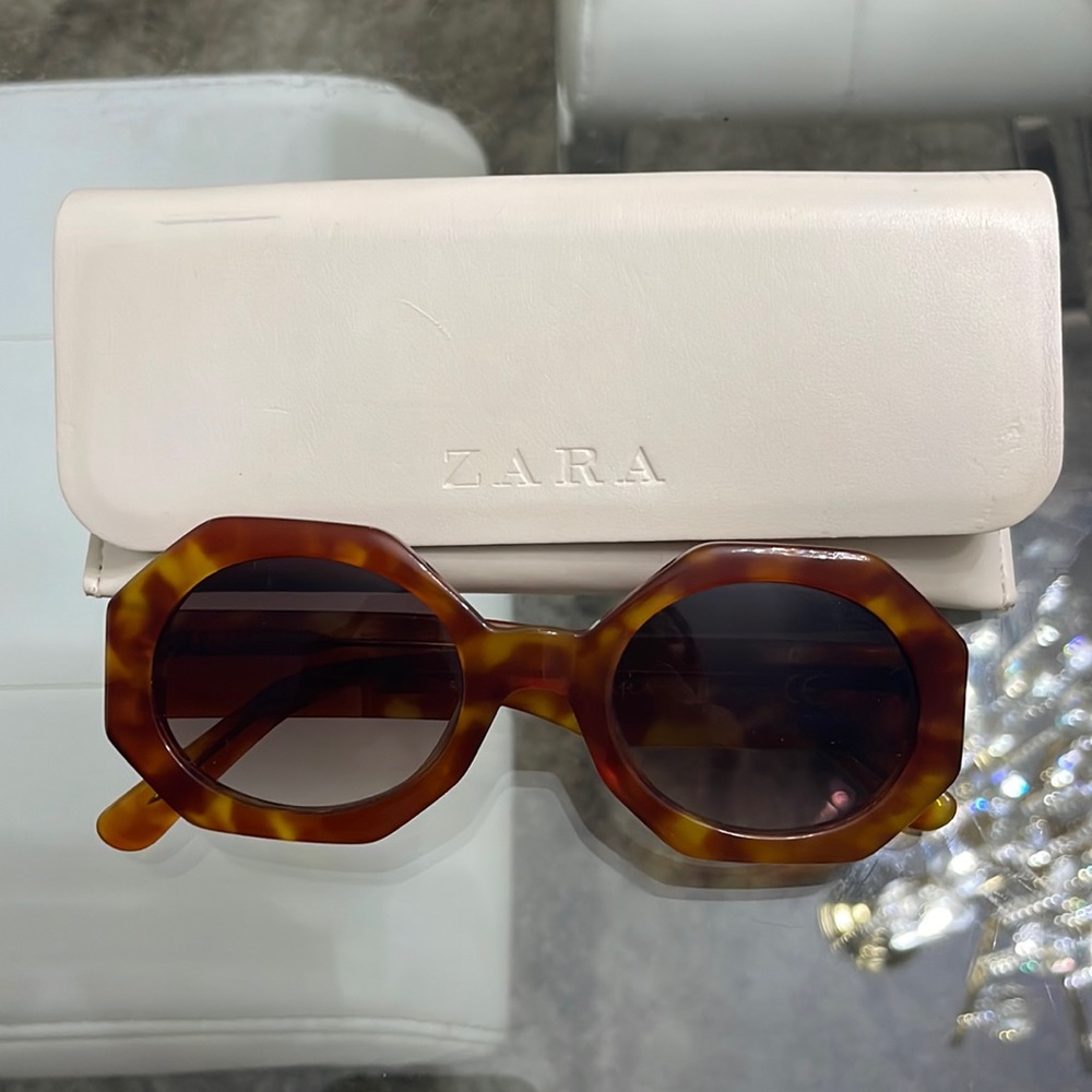 Zara glasses